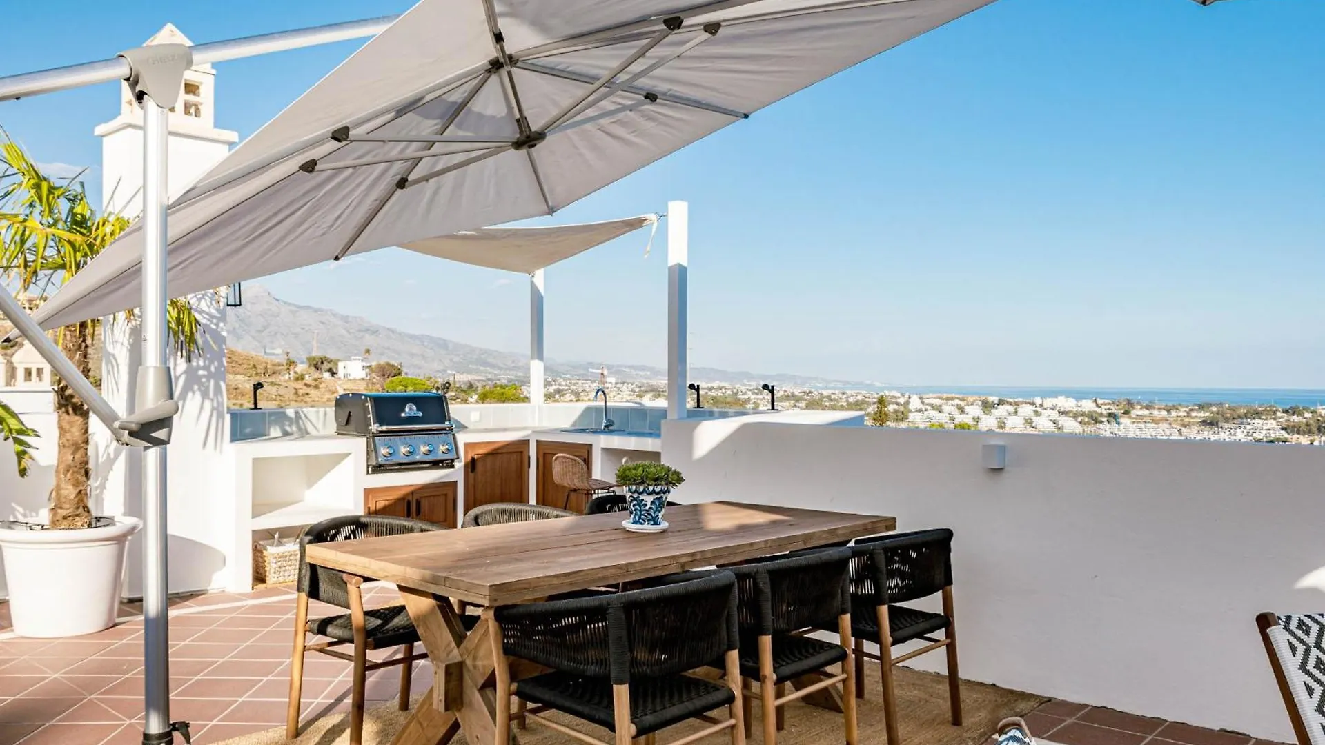 Paraiso Pueblo B52 Estepona 0*,  Spain